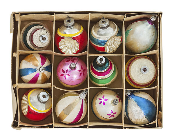Best Décor Storage Tips for Packing Up the Holidays